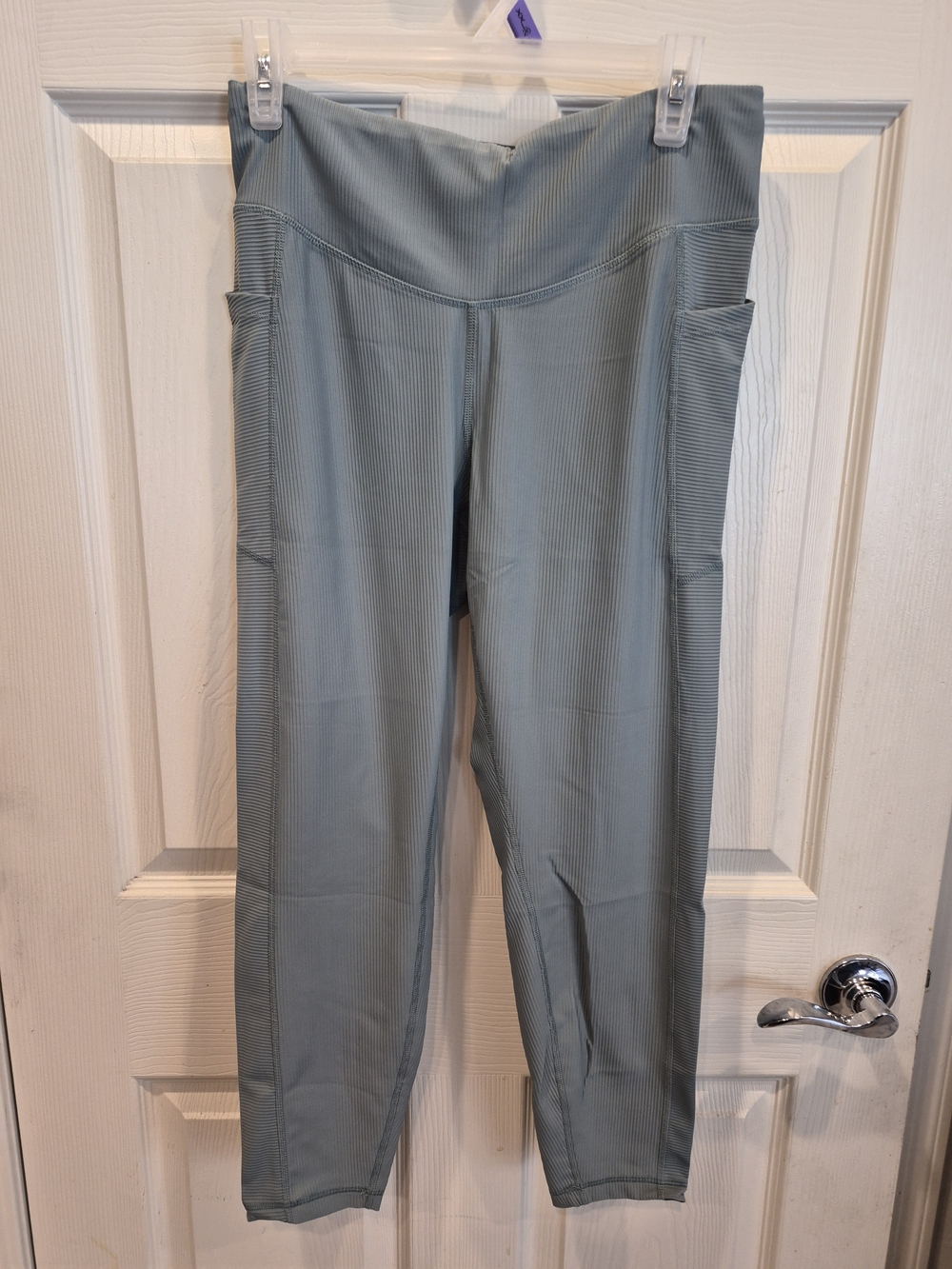 5/25 Old Navy Ribbed Pocket Leggings - Sage
